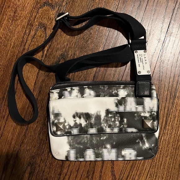 L.A.M.B. by Gwen Stefani, Crossbody Bag - Picture 1 of 5